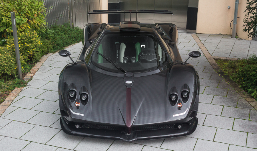 2017 Pagani Zonda 760 1 of 5
