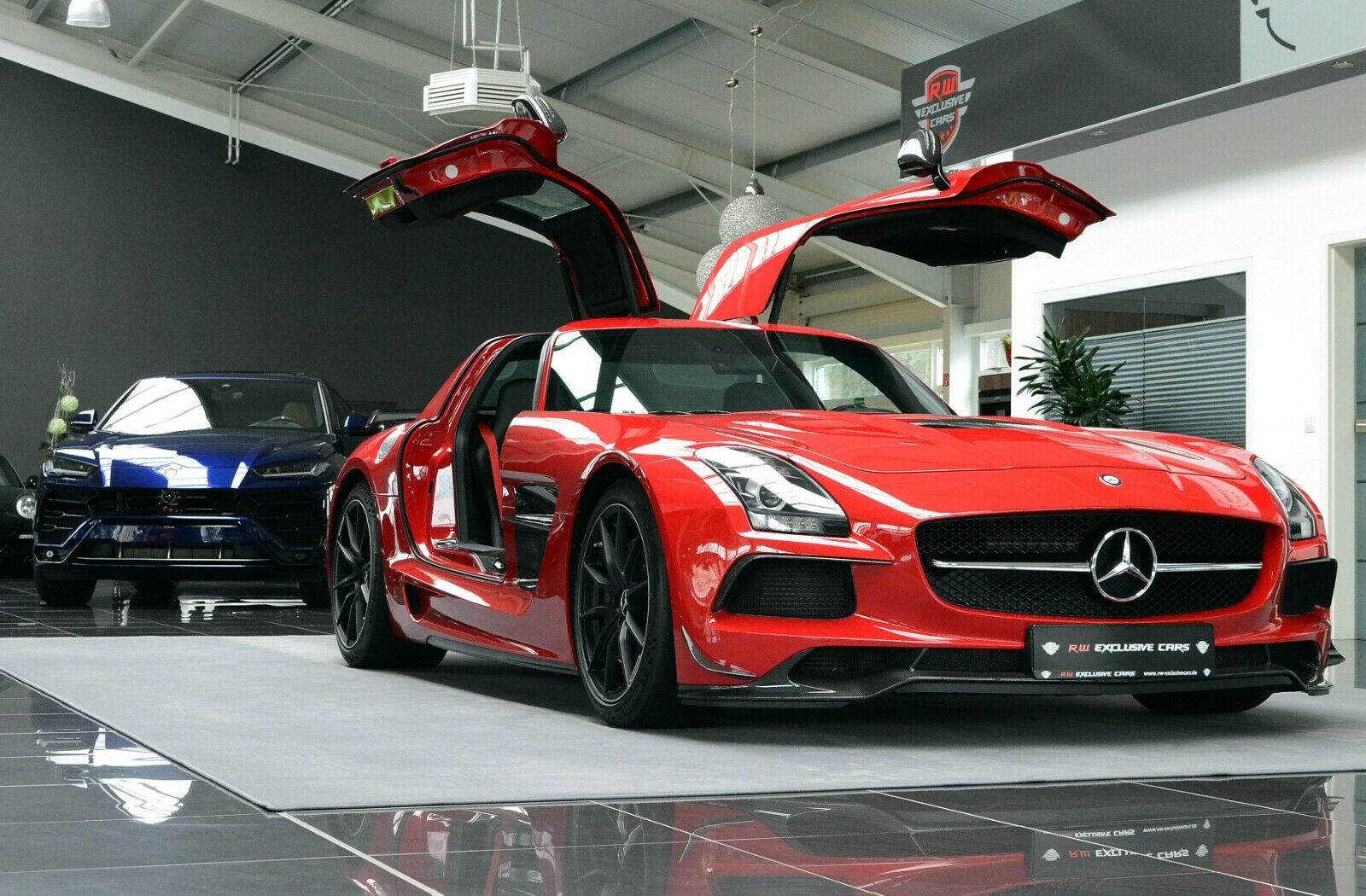 2013 Mercedes-Benz SLS AMG "Black Series"