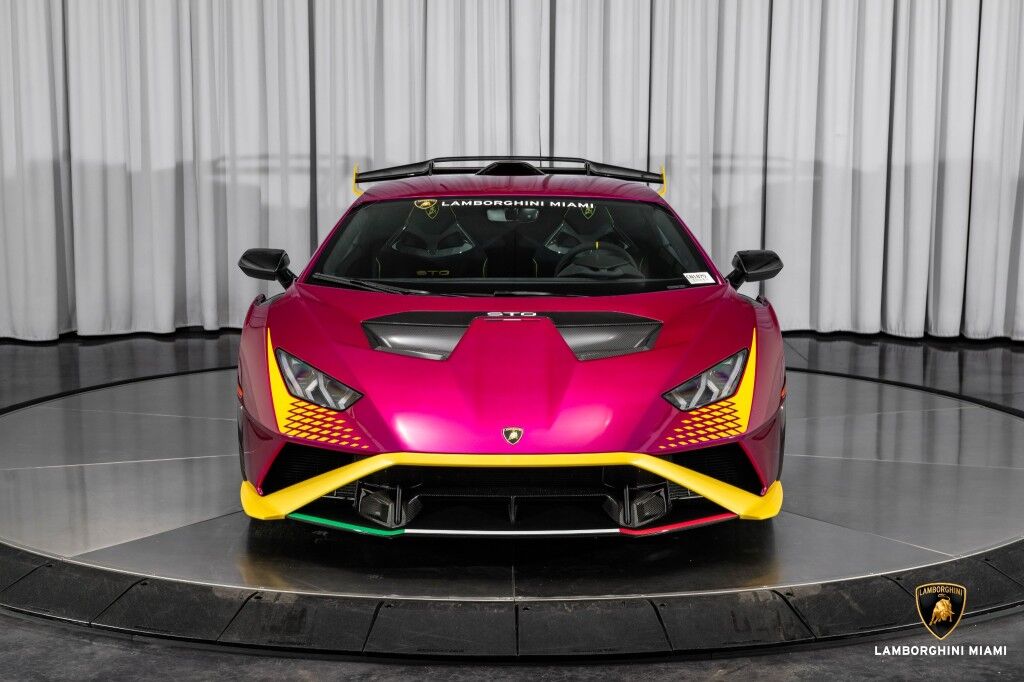 2022 Lamborghini Huracán STO, 4/19