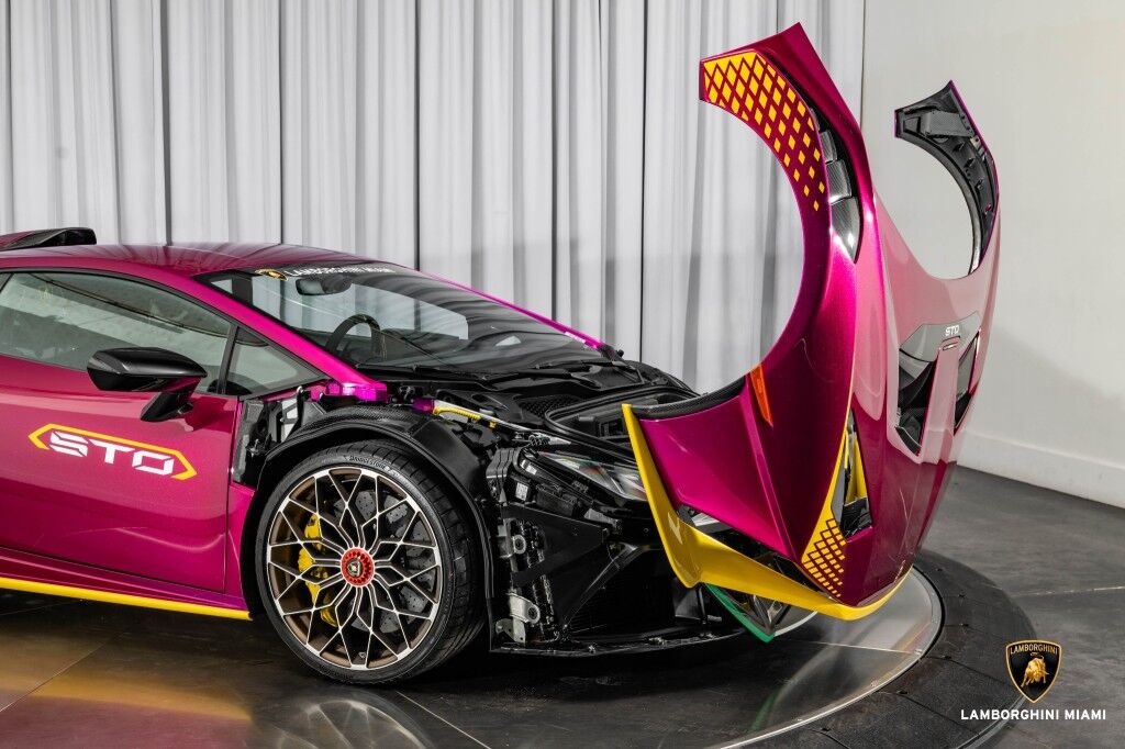 2022 Lamborghini Huracán STO, 5/19