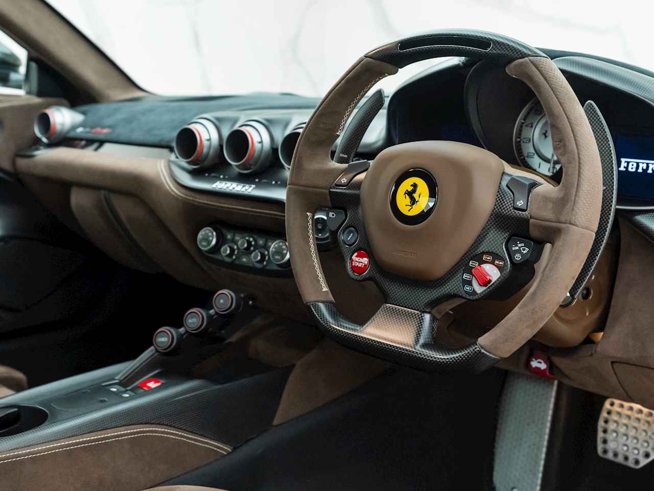 2016 Ferrari F12tdf, 9/17