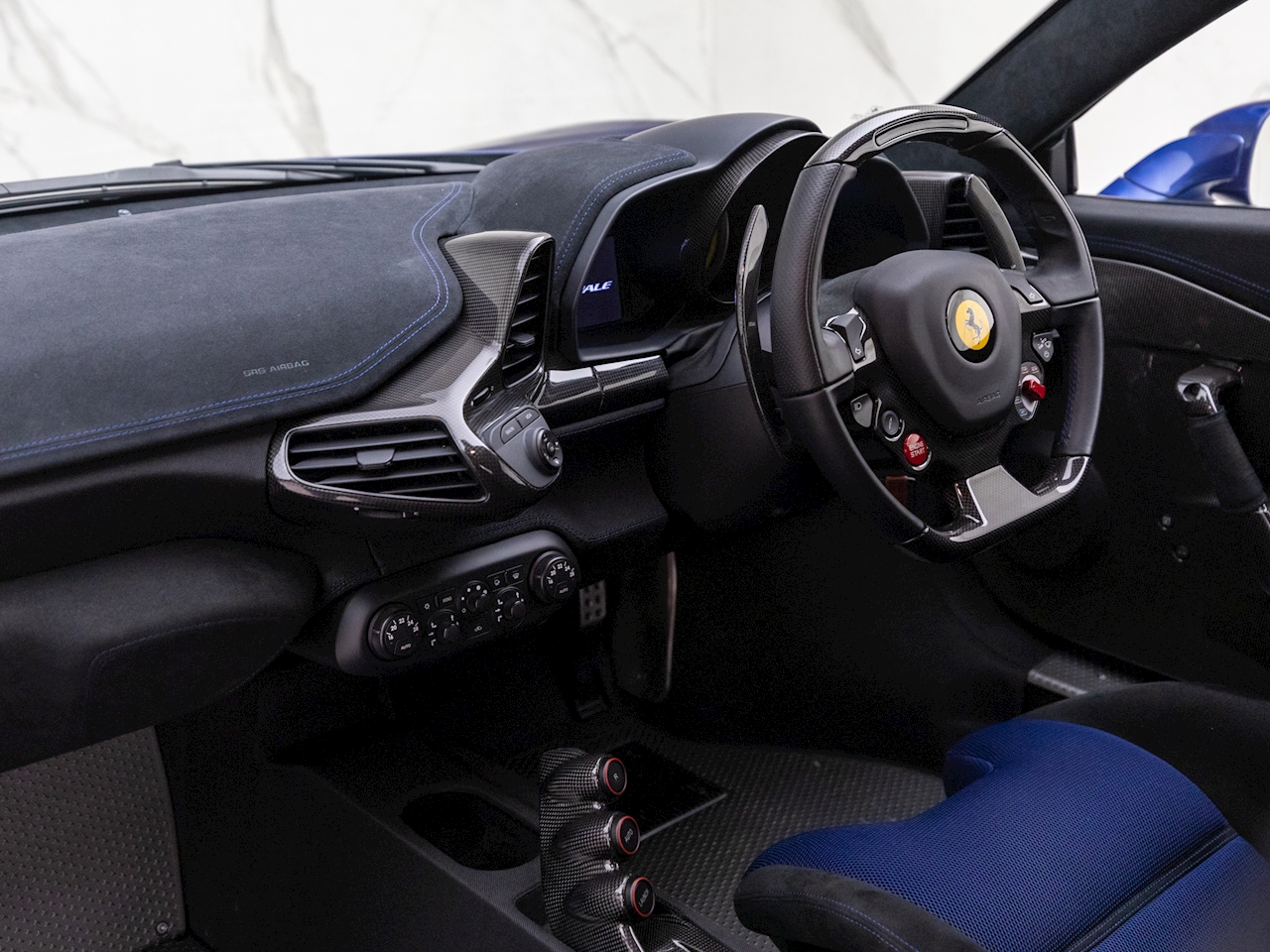 2015 Ferrari 458 Speciale, 14/16