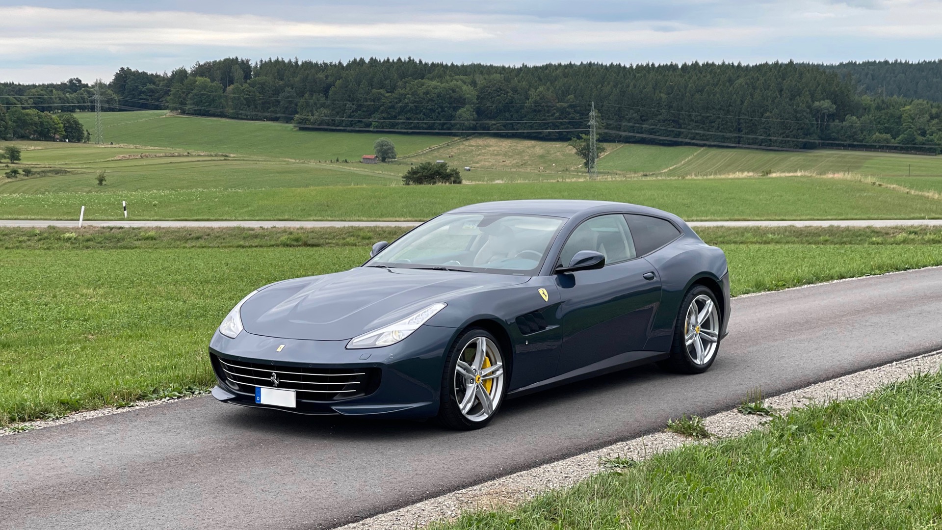2017 Ferrari GTC4Lusso