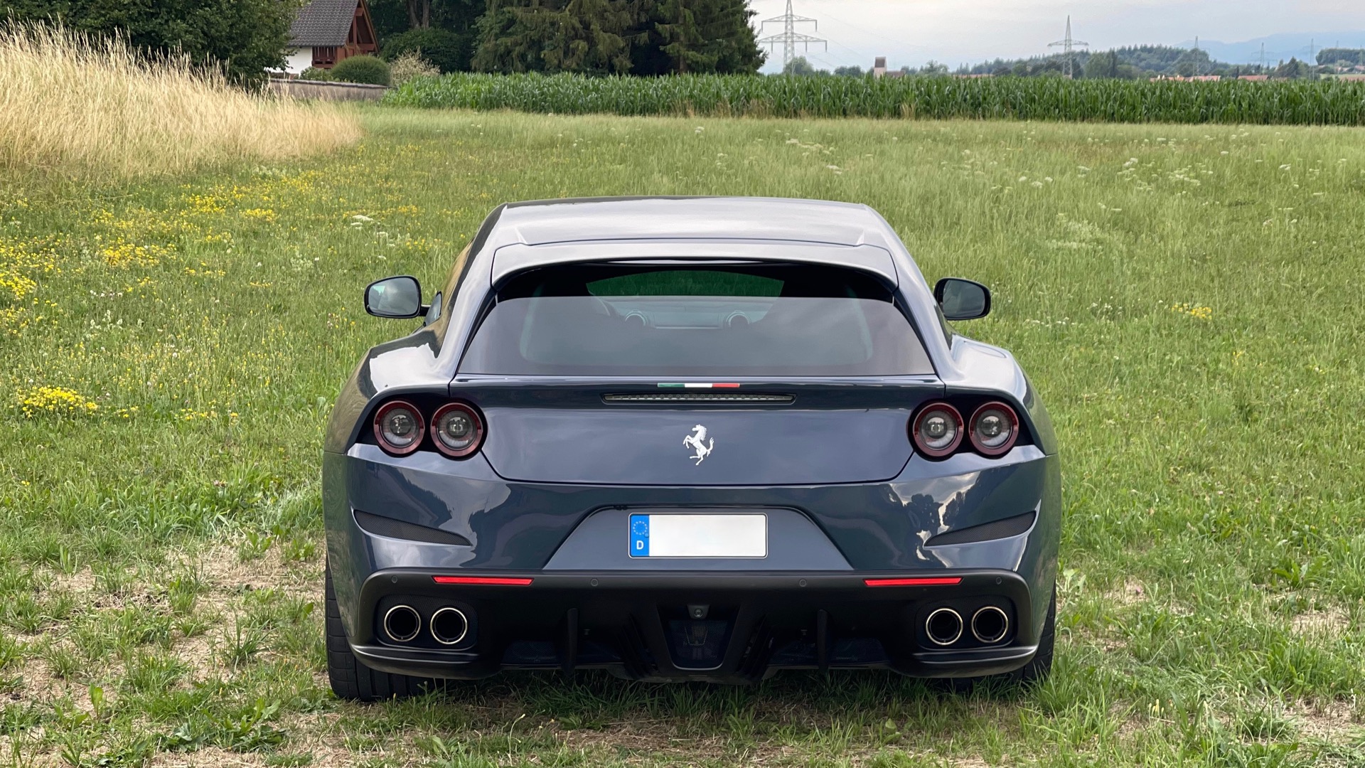 2017 Ferrari GTC4Lusso, 9/14