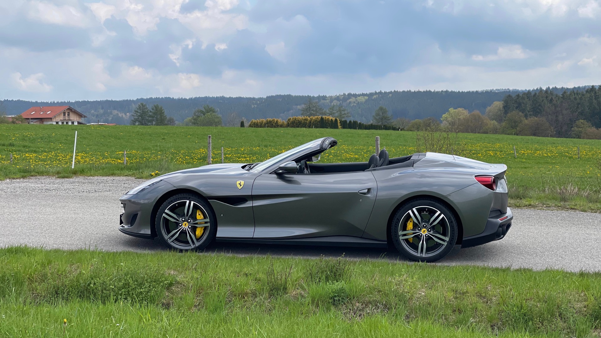 2020 Ferrari Portofino, 4/18