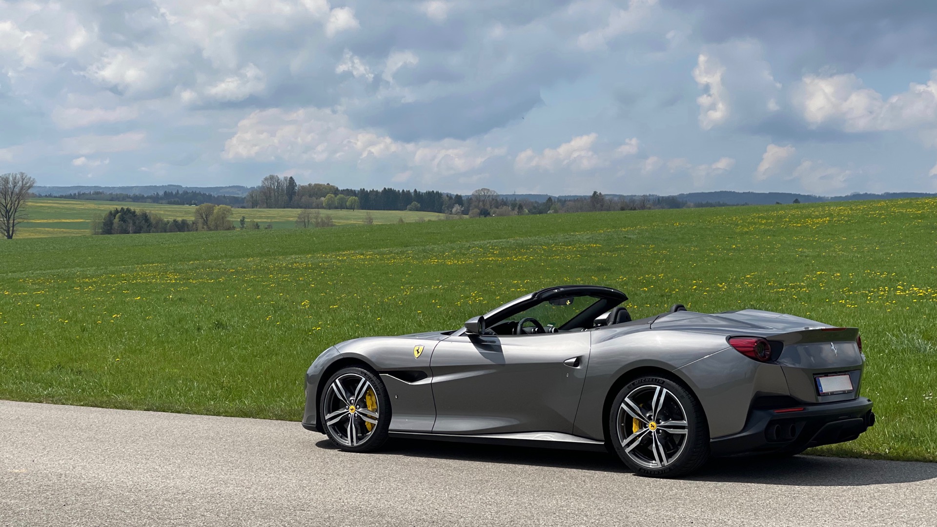2020 Ferrari Portofino, 9/18