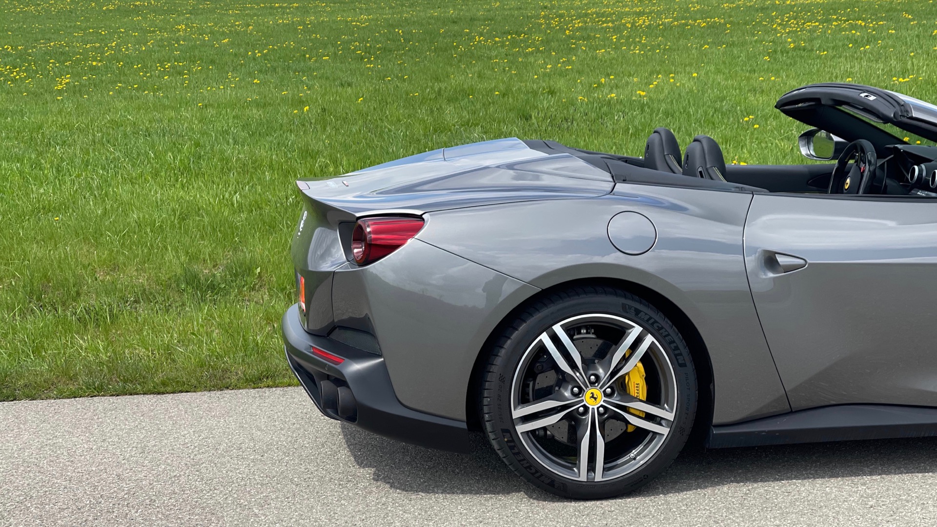 2020 Ferrari Portofino, 13/18