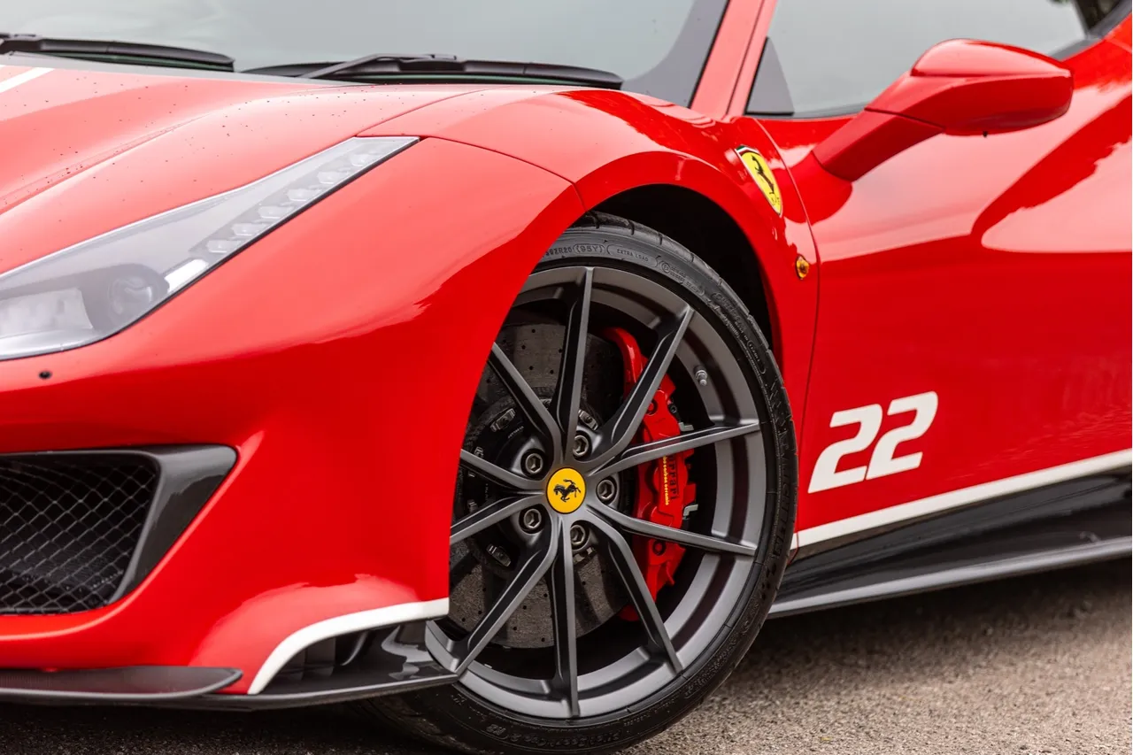 2020 Ferrari 488 Pista Piloti, 12/16