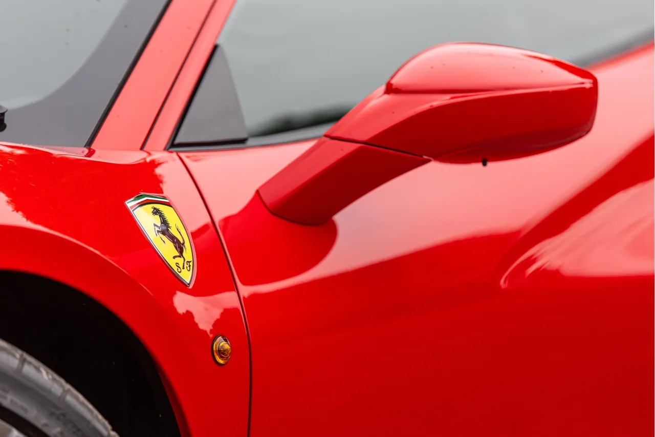 2020 Ferrari 488 Pista Piloti, 14/16
