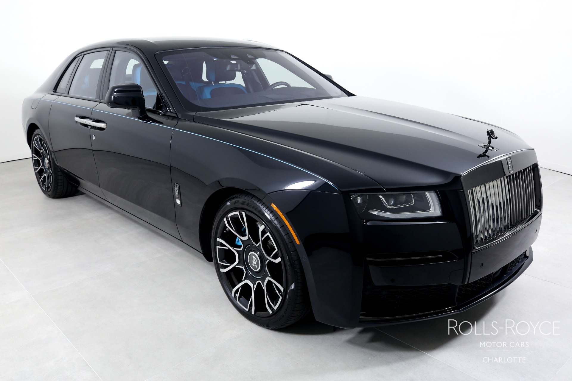 2022 Rolls-Royce Black Badge Ghost, 4/19