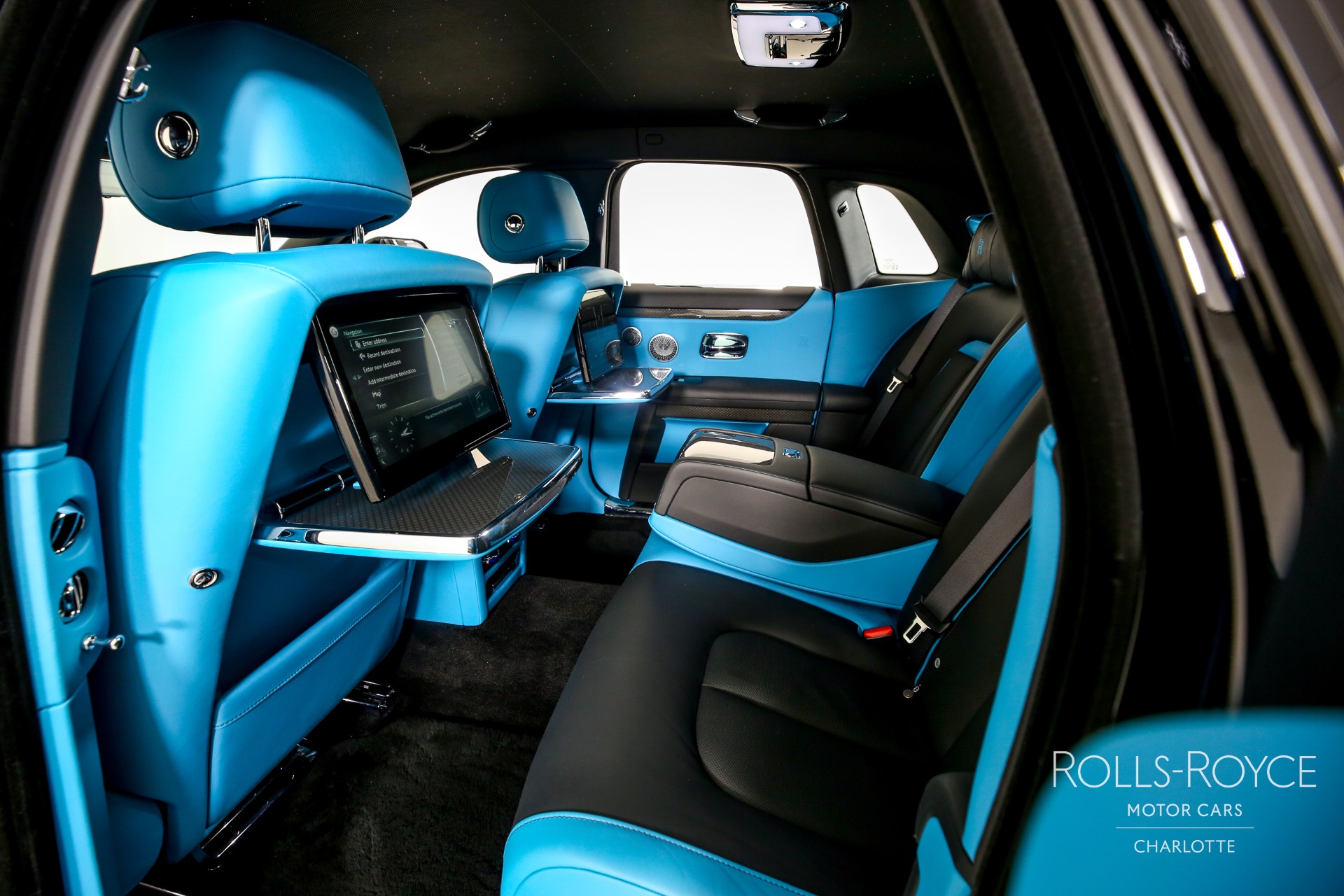 2022 Rolls-Royce Black Badge Ghost, 18/19