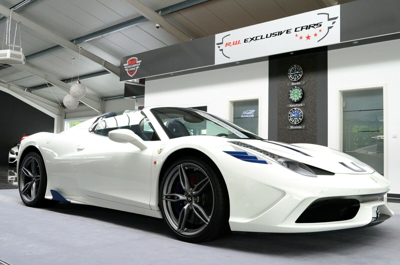 2015 Ferrari 458 Speciale Aperta, 19/20