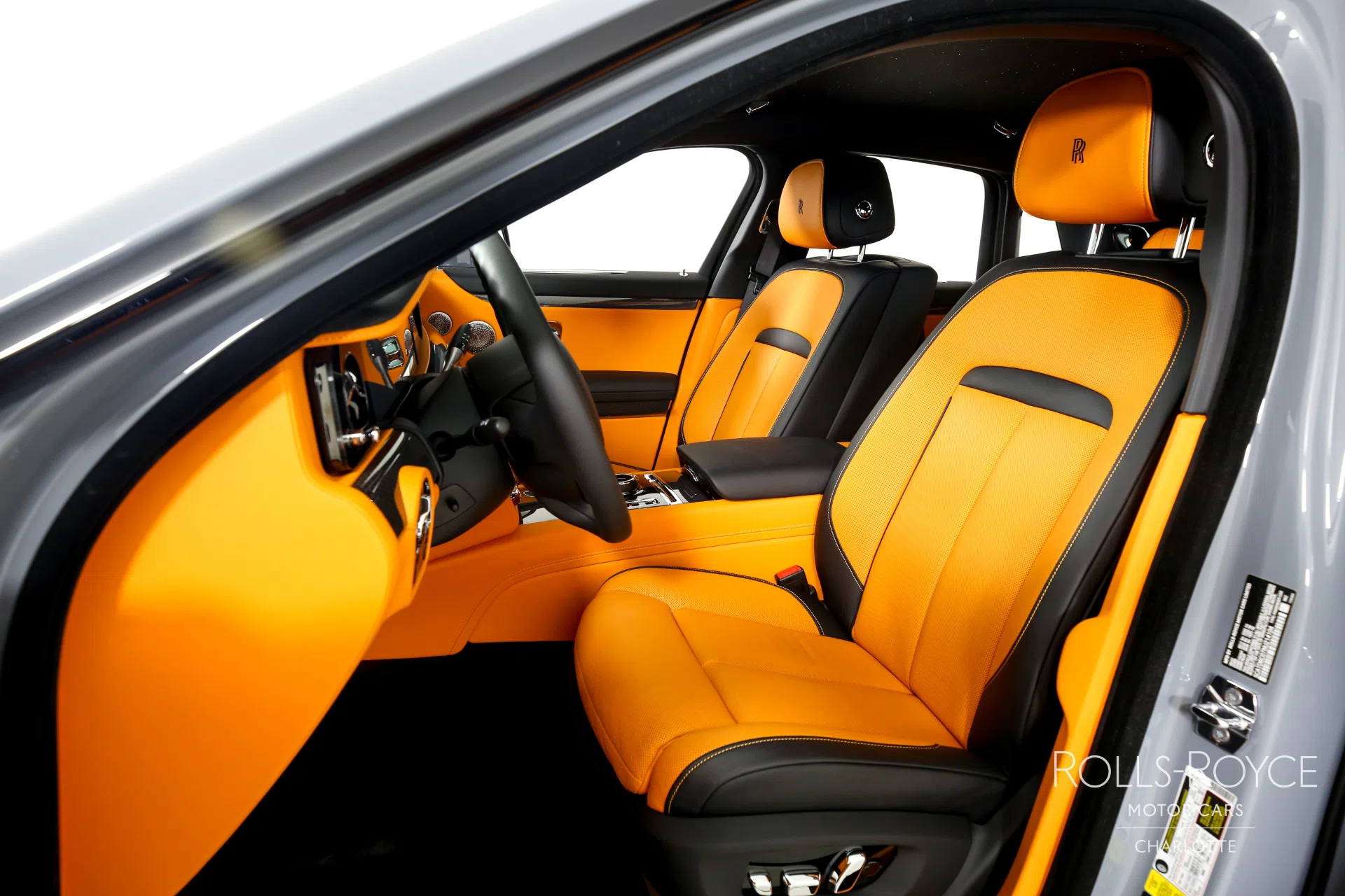 2022 Rolls-Royce Black Badge Ghost interior, seats, Mandarin/Black