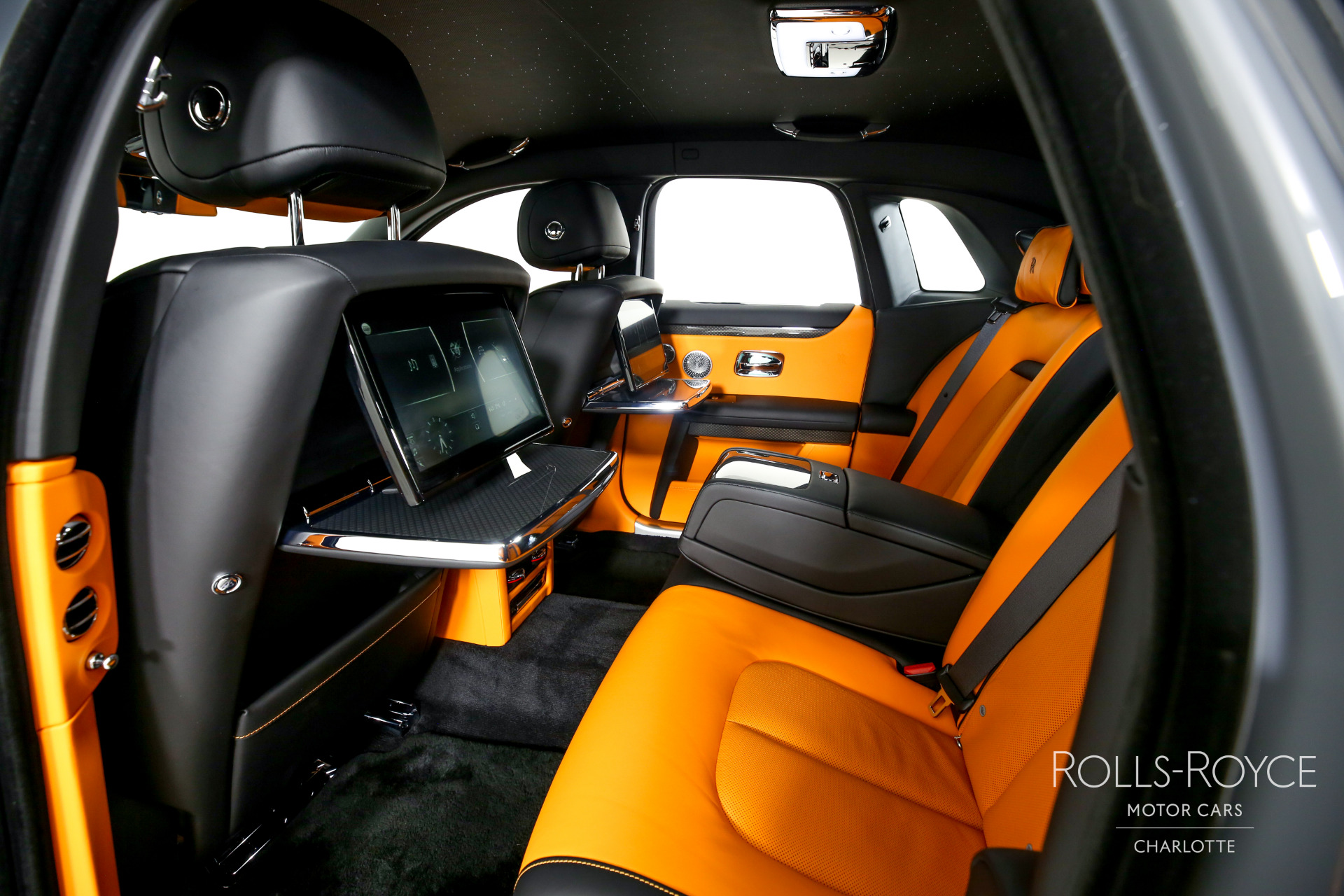 2022 Rolls-Royce Black Badge Ghost, 18/20