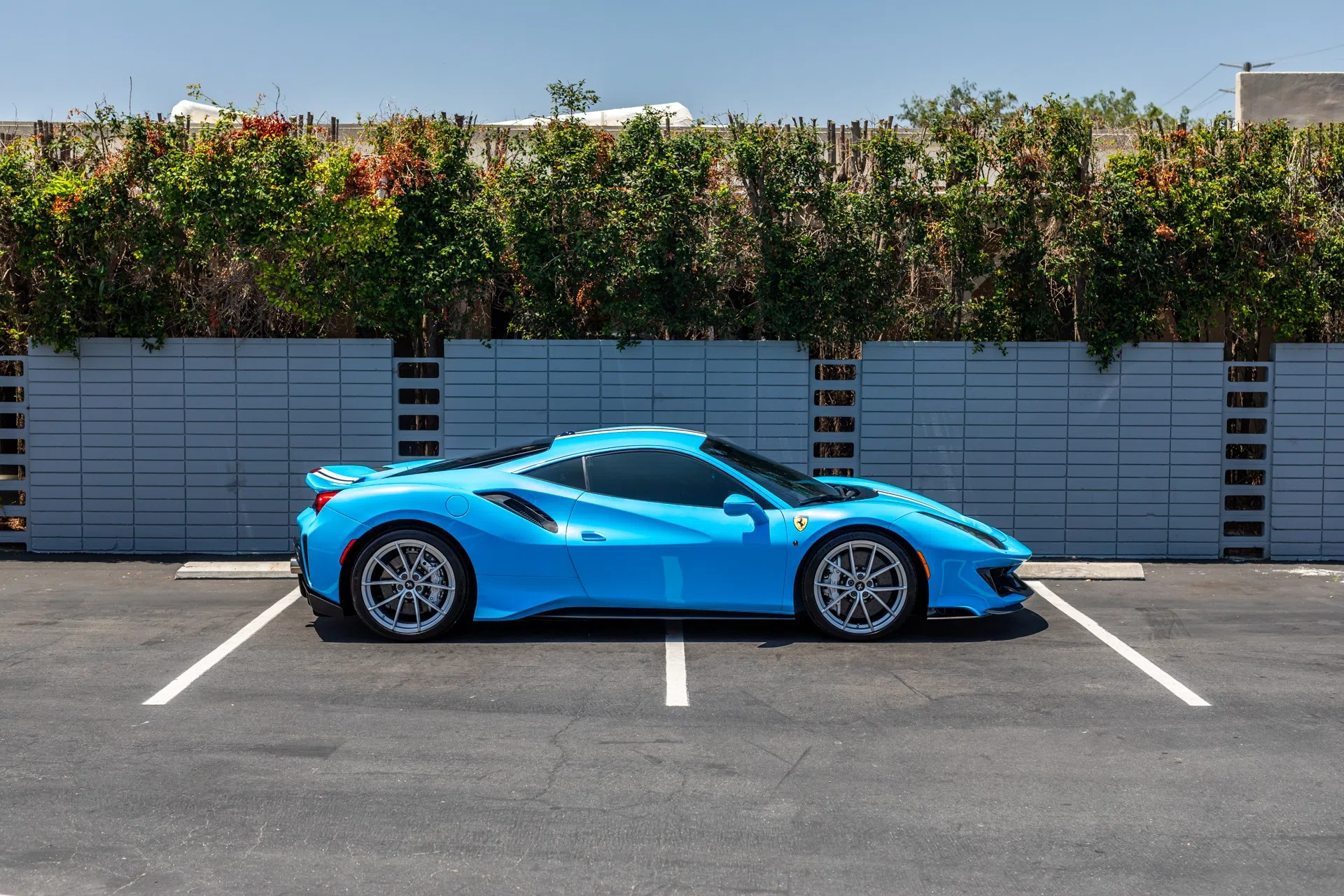 2020 Ferrari 488 Pista for sale, exterior, Blu Soltani