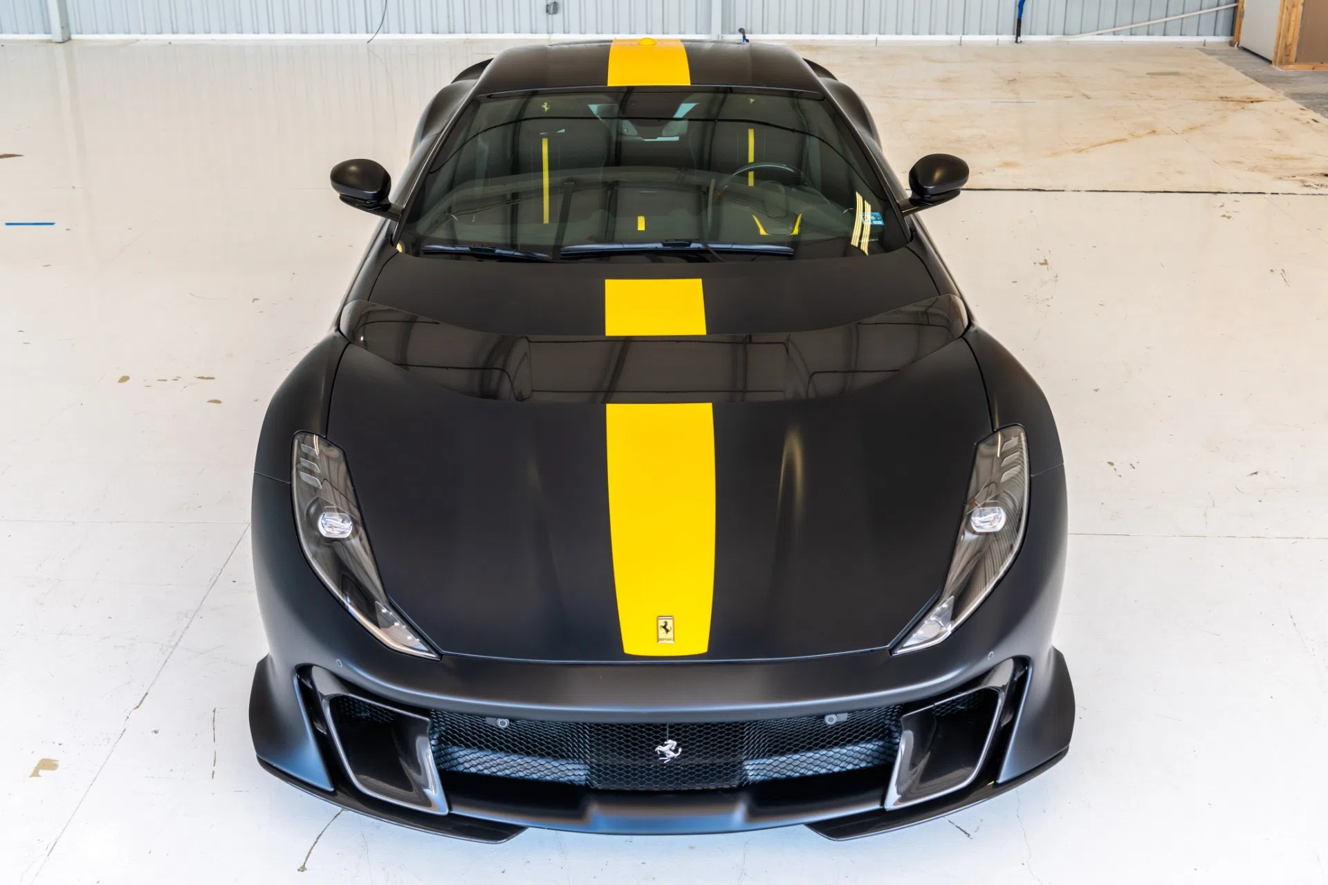 2022 Ferrari 812 Competizione