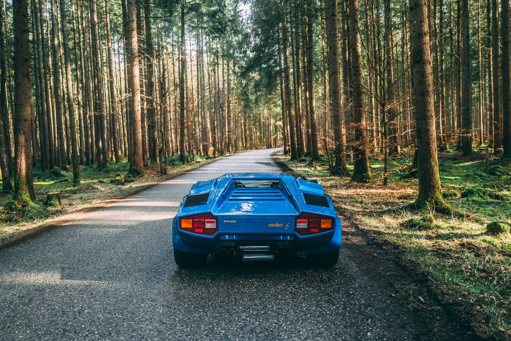 1982 Lamborghini Countach LP400 S Series II, 3/6