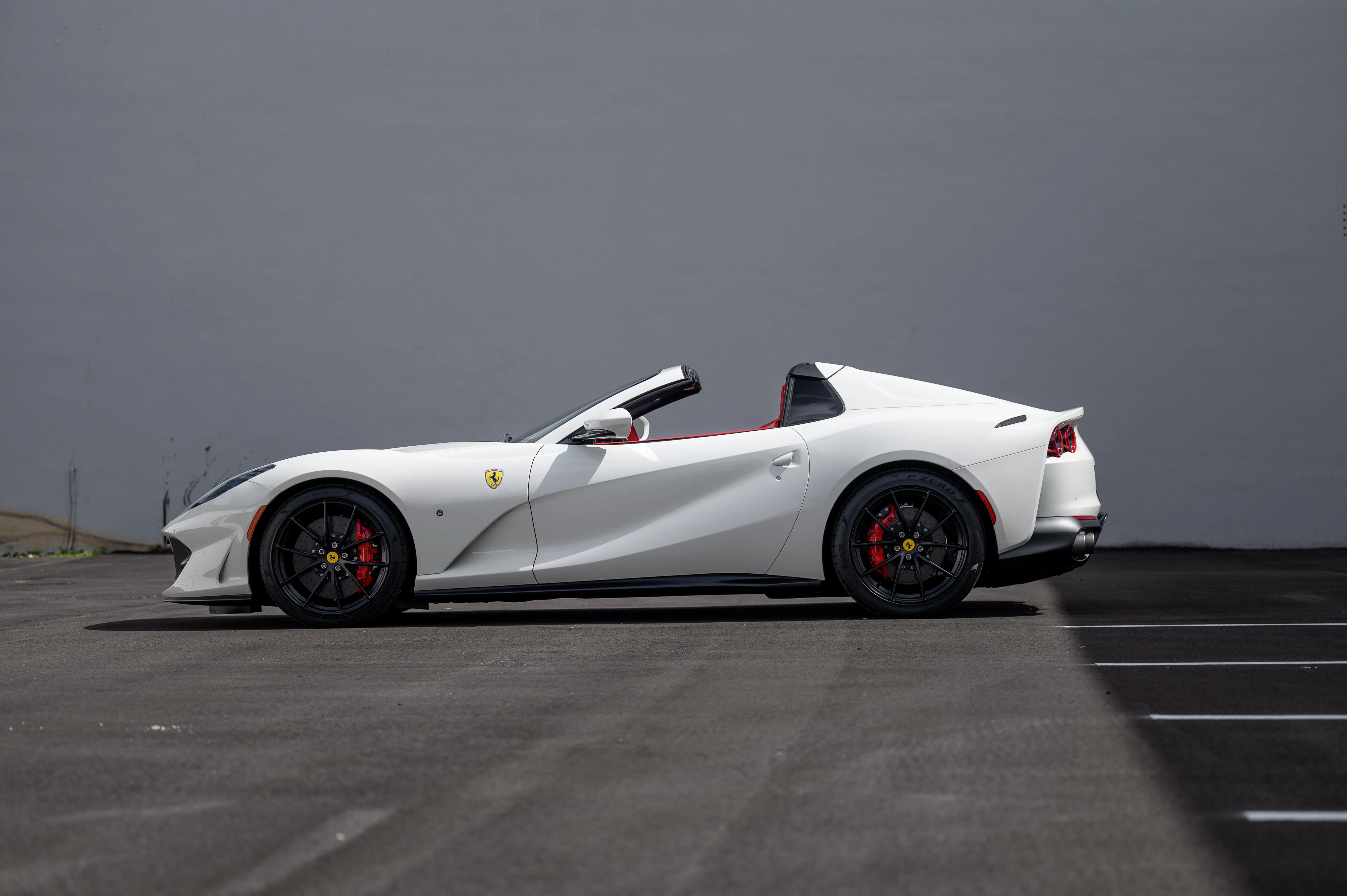 2022 Ferrari 812 GTS