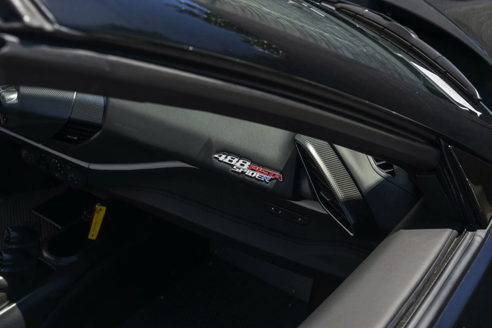 2020 Ferrari 488 Pista Spider, detail