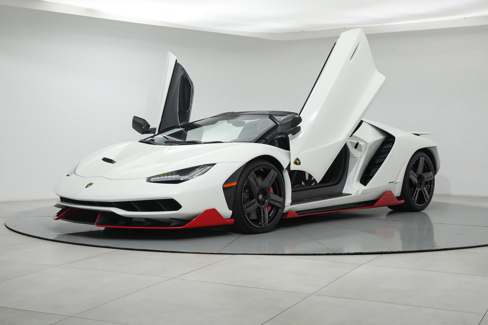 2017 LAMBORGHINI CENTENARIO ROADSTER