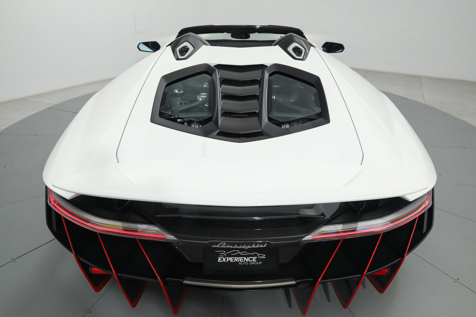 2017 LAMBORGHINI CENTENARIO ROADSTER, 10/23