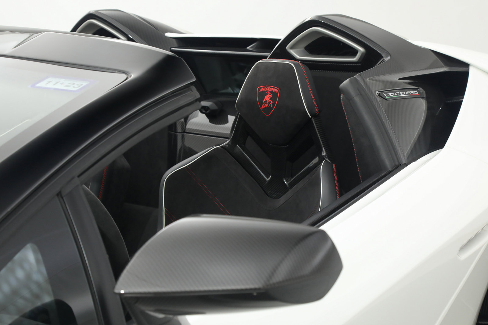 2017 LAMBORGHINI CENTENARIO ROADSTER, 11/23