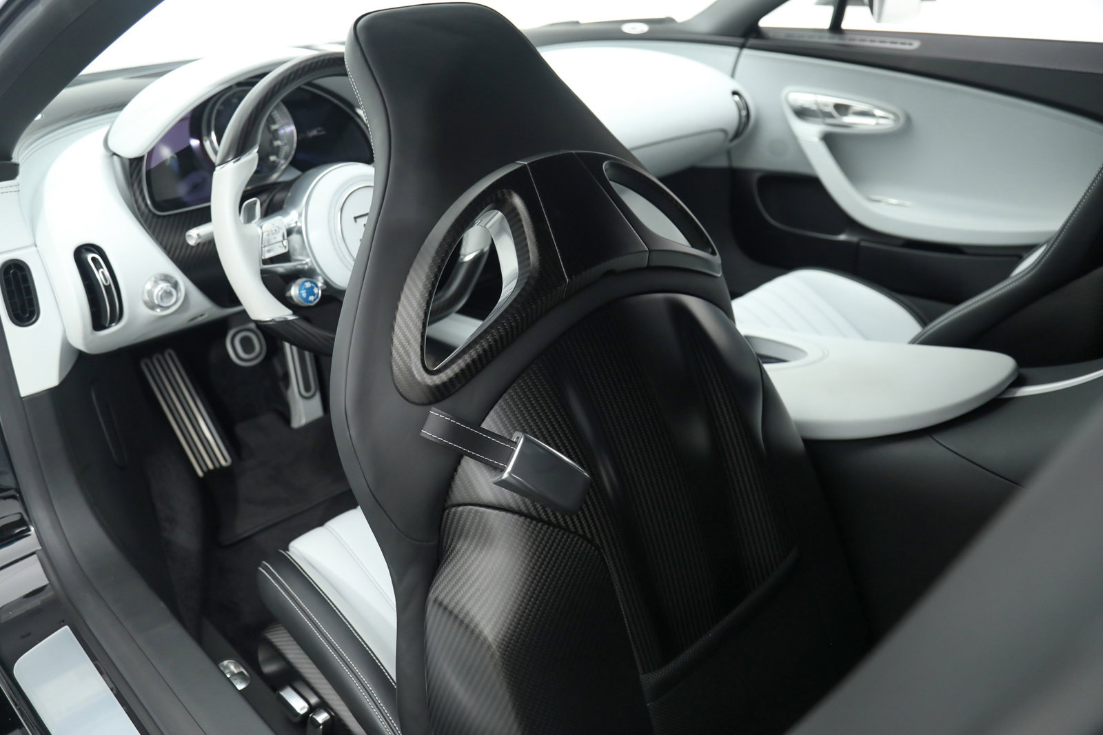 2019 BUGATTI CHIRON, 9/26