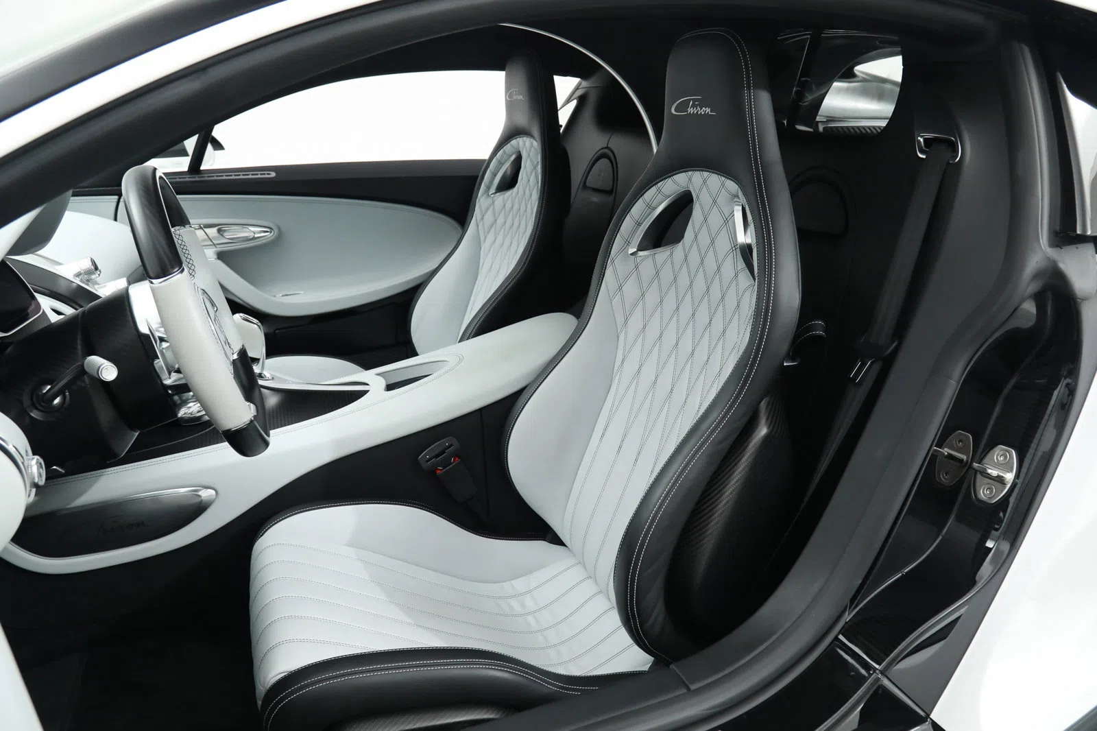 2019 Bugatti Chiron interior, seats