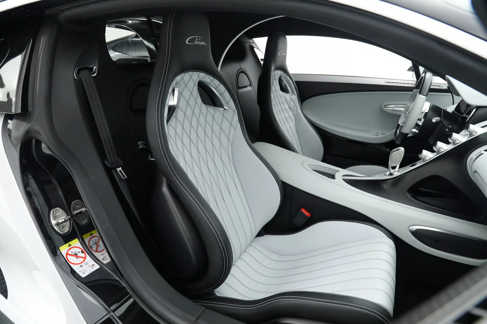 2019 Bugatti Chiron interior, seats