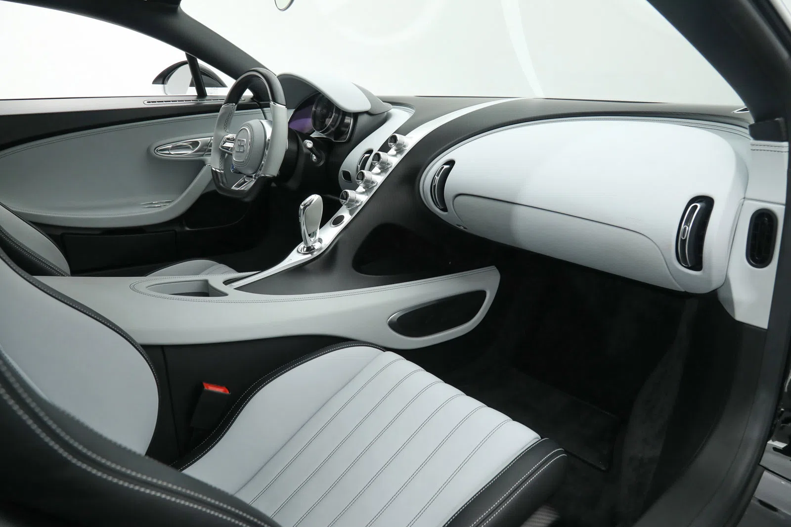 2019 Bugatti Chiron interior