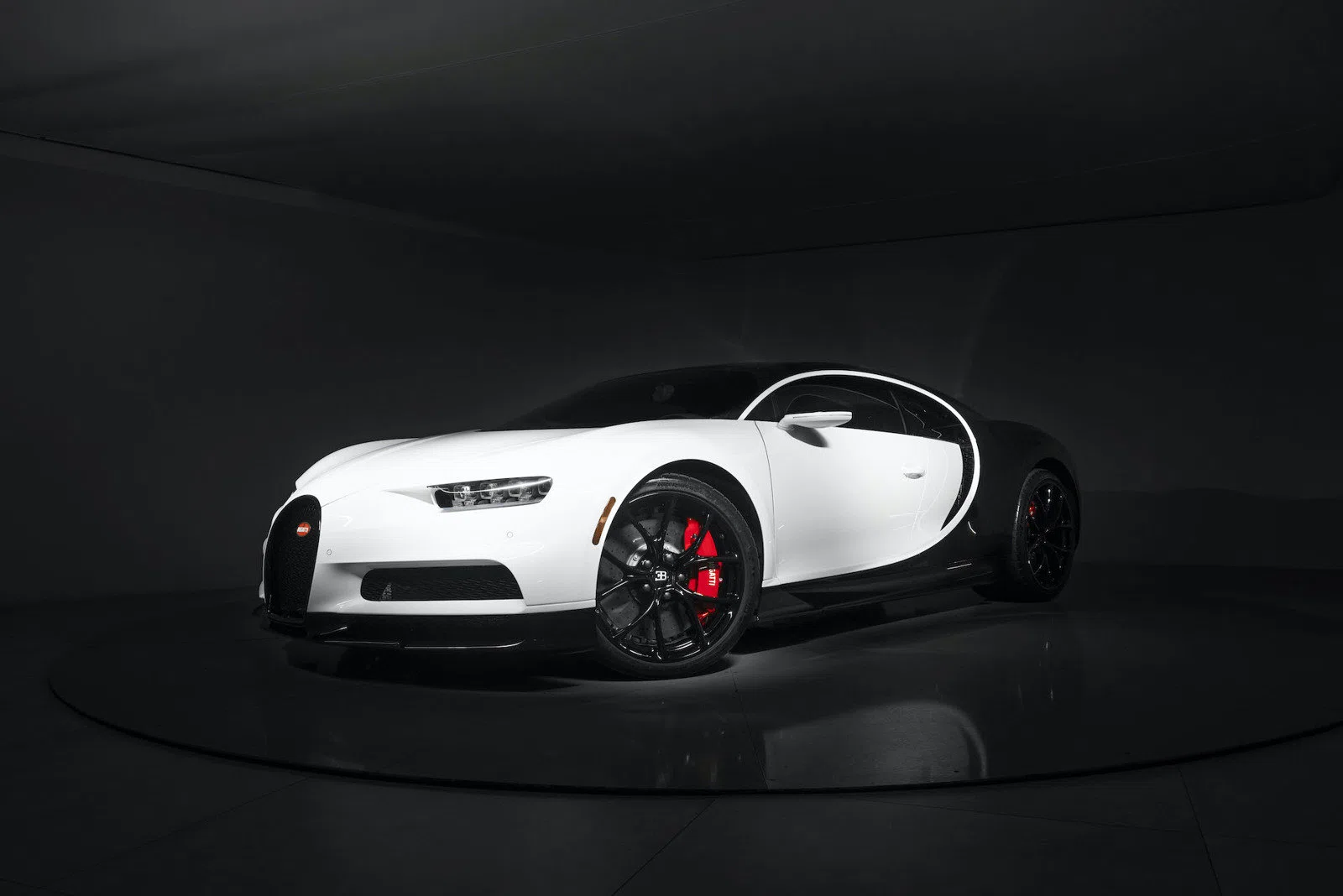 2019 Bugatti Chiron for sale, exterior