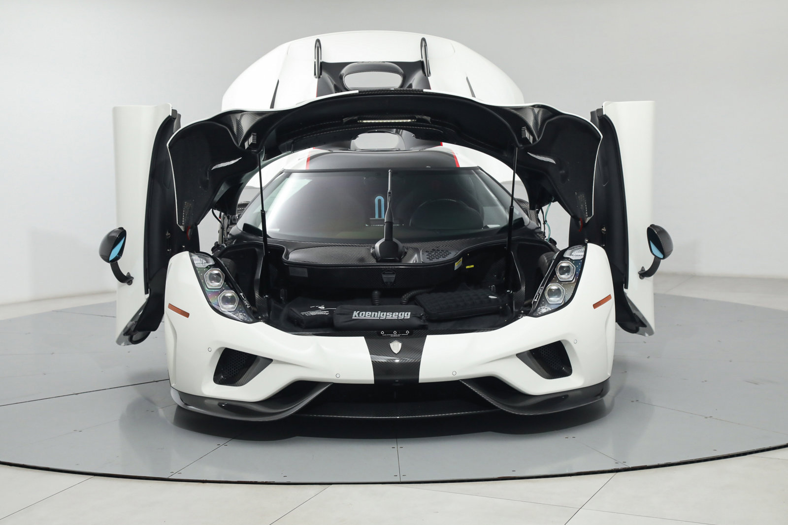 2019 KOENIGSEGG REGERA, 2/25