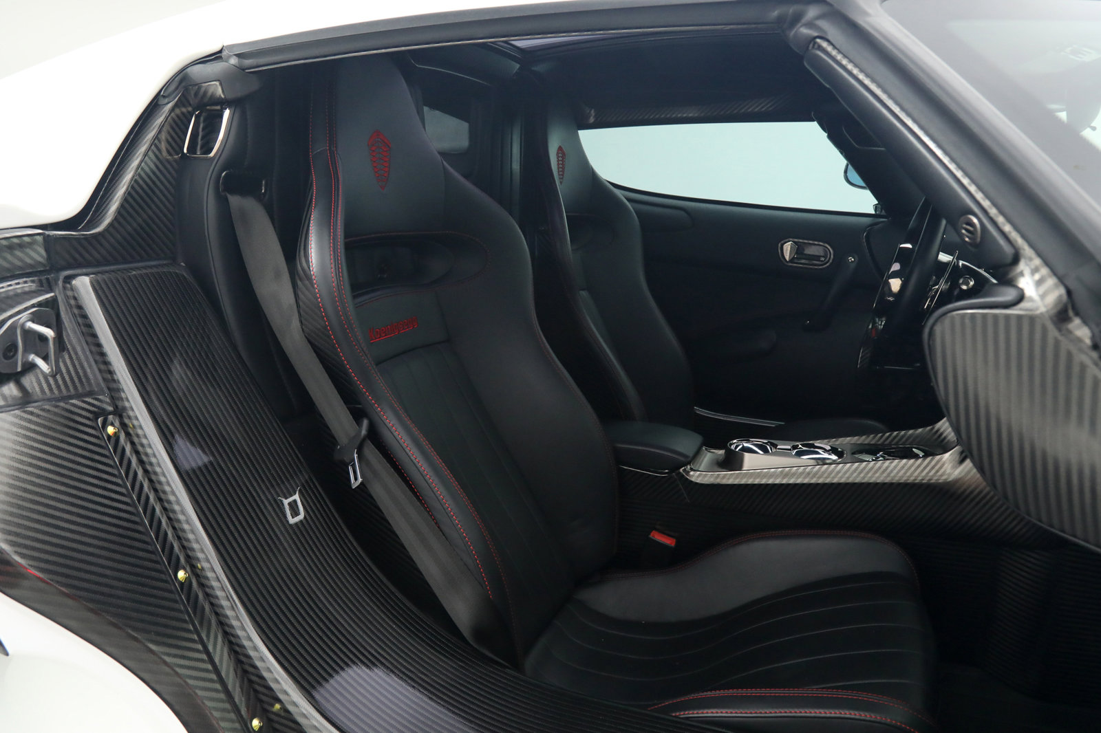 2019 KOENIGSEGG REGERA, 5/25