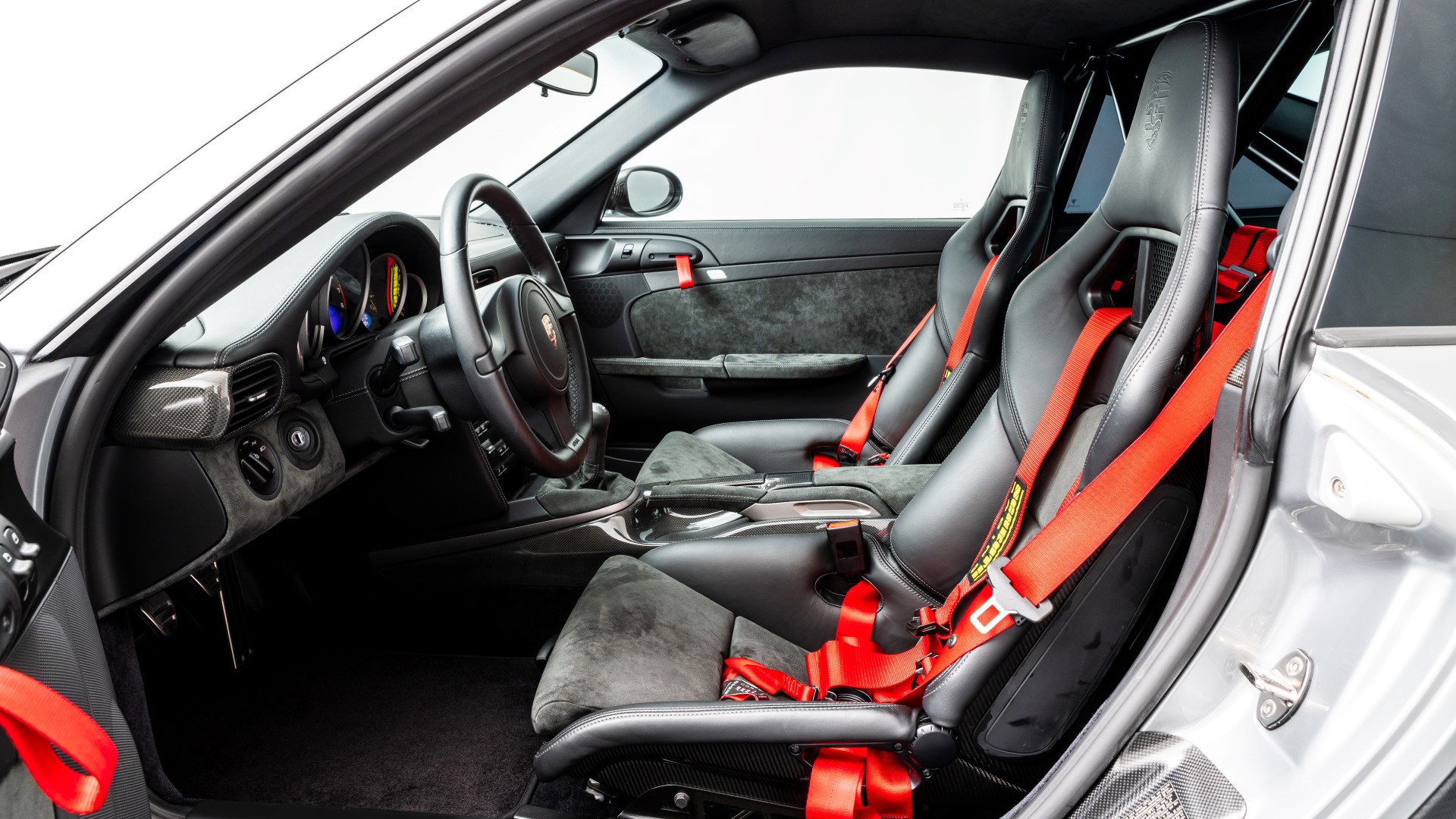 2011 Porsche 997 GT2 RS, 6/18