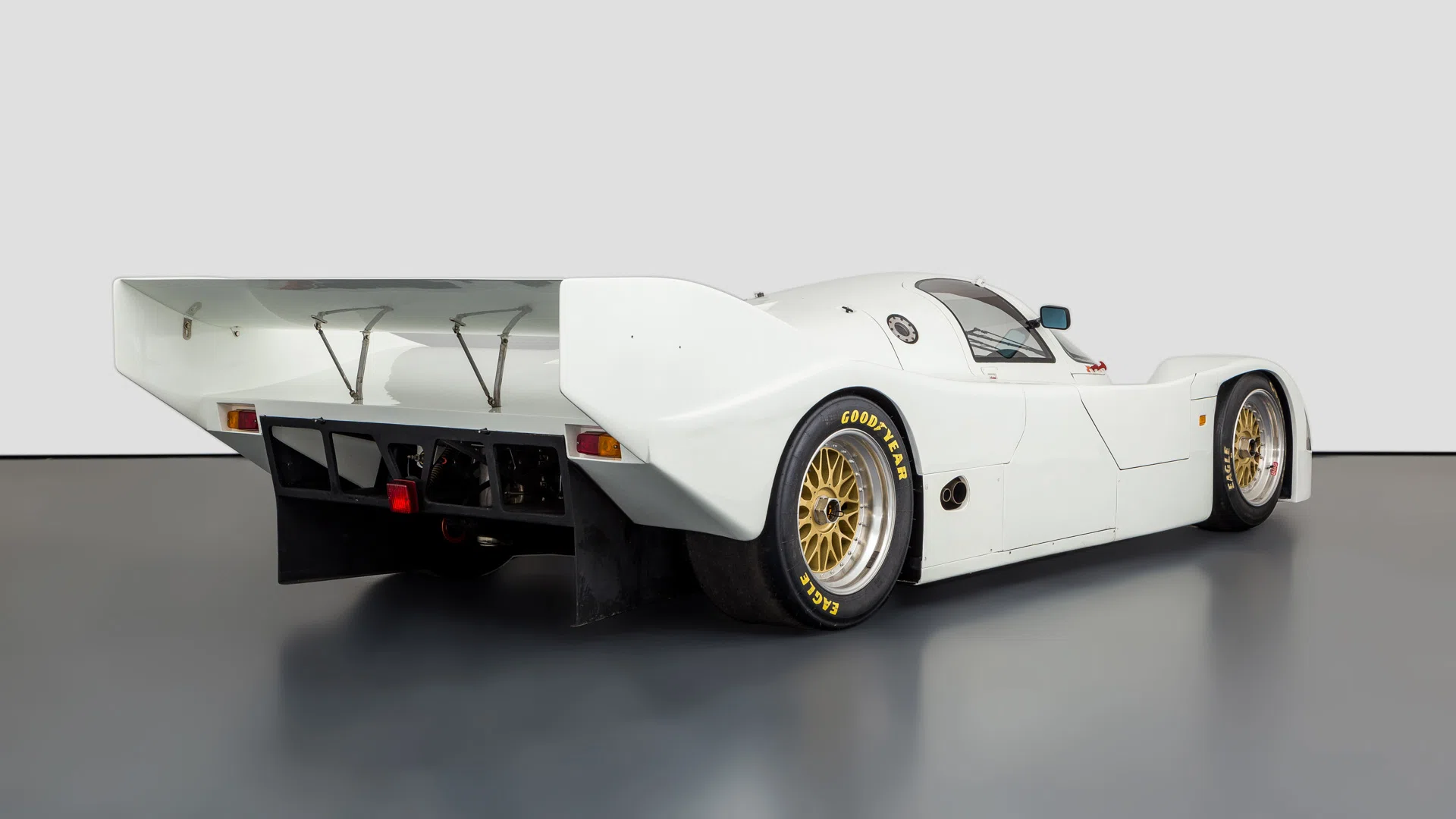 1991 Porsche 962 C for sale, exterior