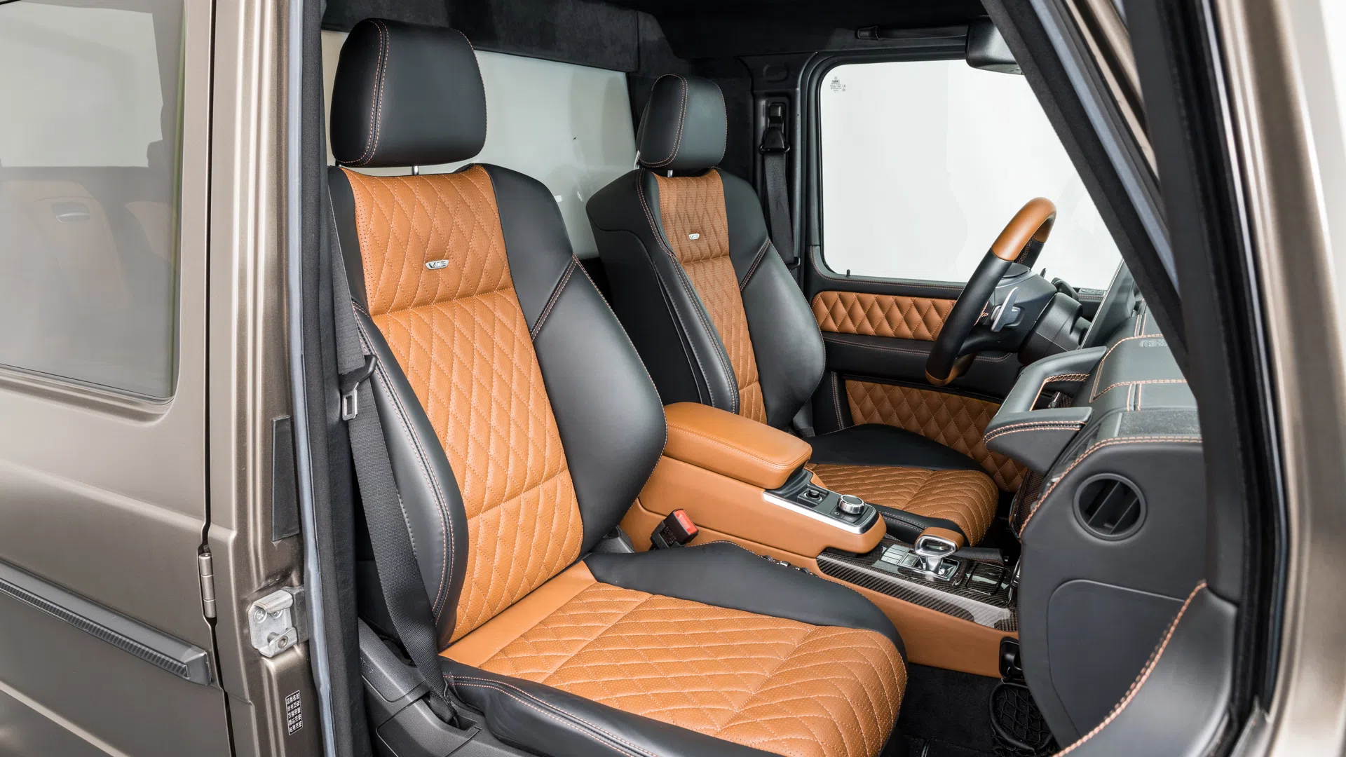 2018 Mercedes-Maybach G650 Landaulet interior, seats, Leather exclusive brown