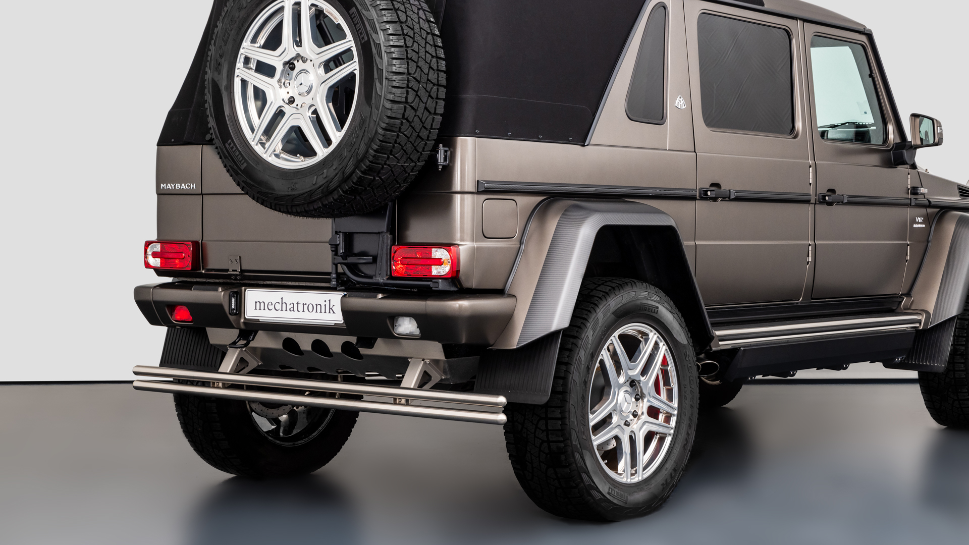 2018 Mercedes-Maybach G650 Landaulet, 15/22
