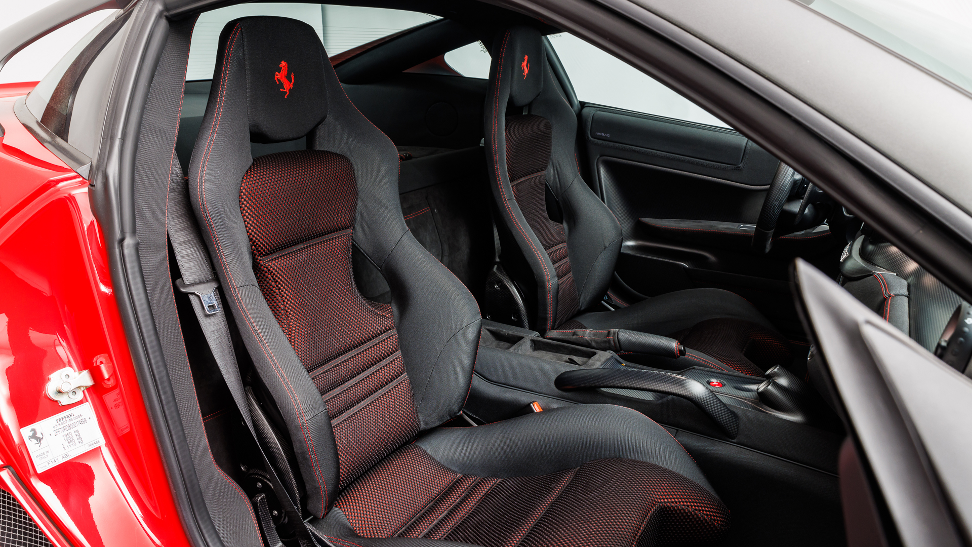 2010 Ferrari 599 GTO, 23/27