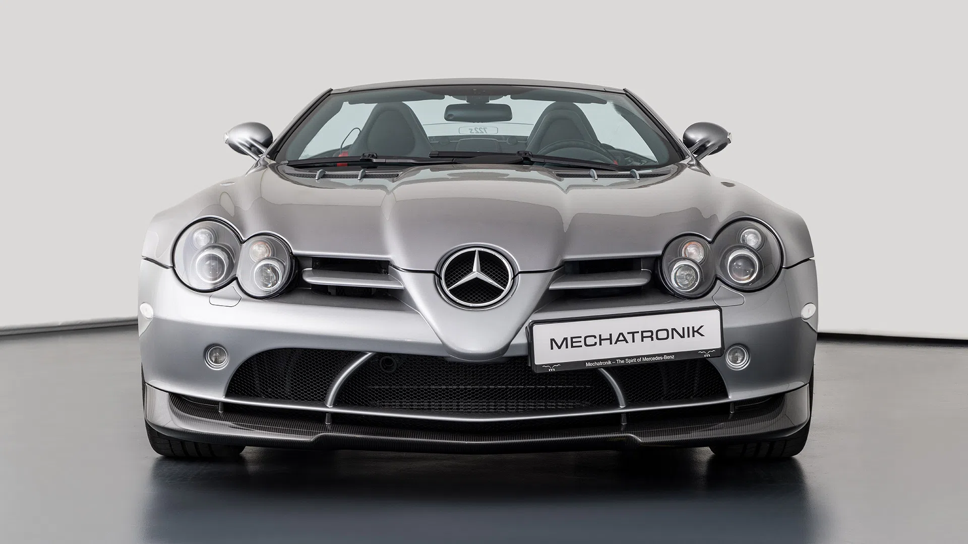 2009 Mercedes-Benz SLR McLaren Edition 722S Roadster for sale, exterior, Crystal Antimongrey metallic