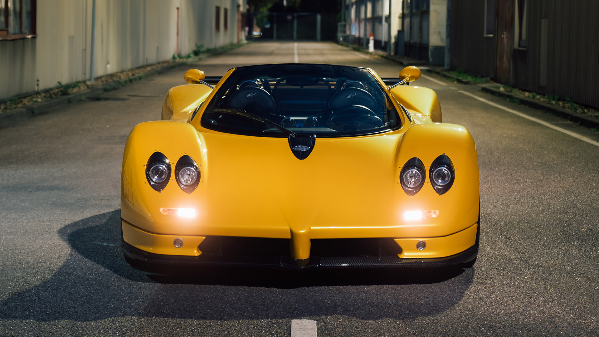 2004 Pagani Zonda S, 21/25