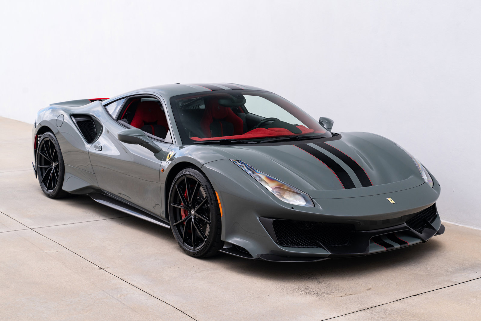2019 Ferrari 488 Pista, 3/20