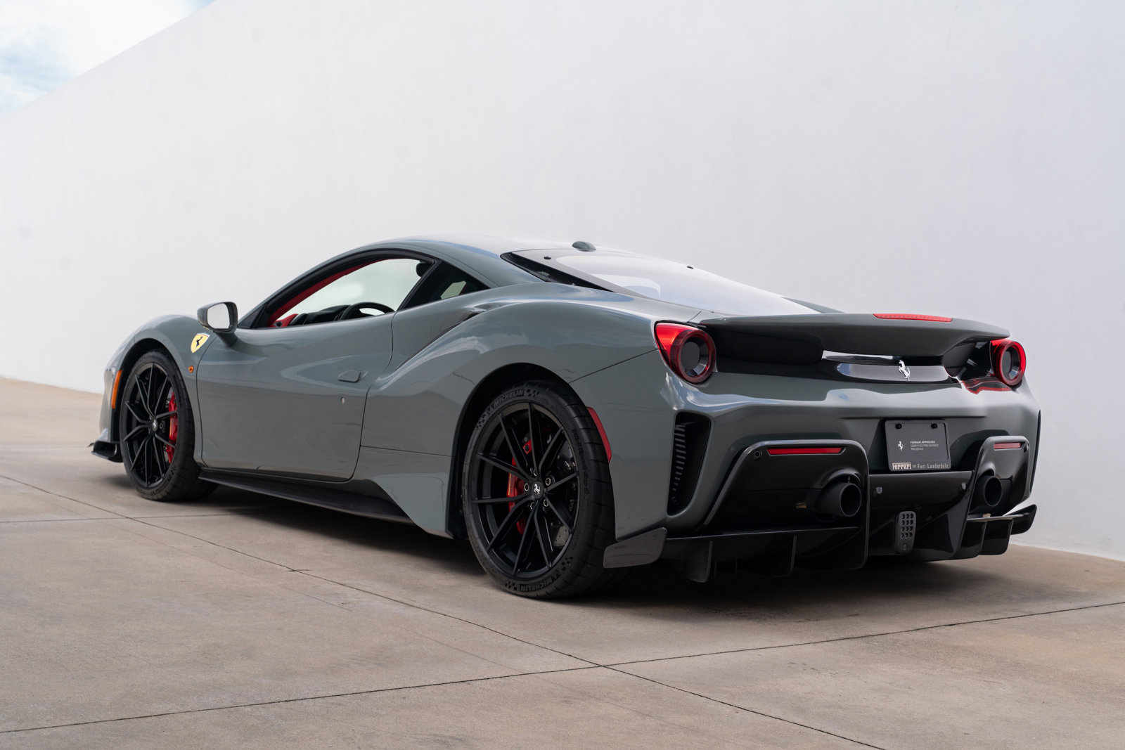 2019 Ferrari 488 Pista, 10/20