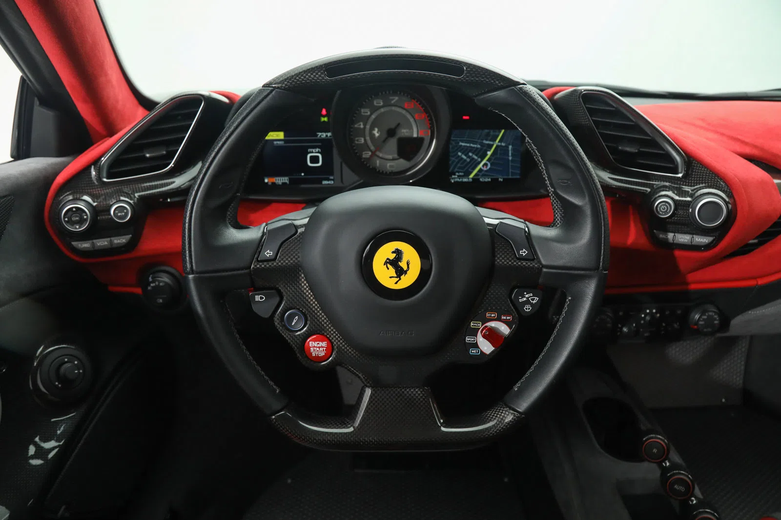 2019 Ferrari 488 Pista interior