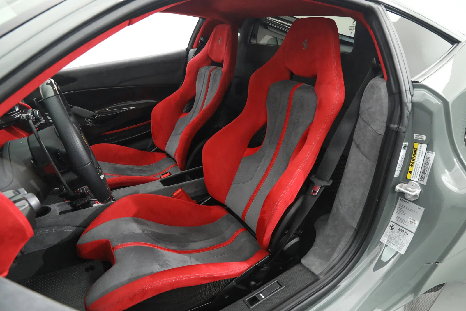 2019 Ferrari 488 Pista interior, seats