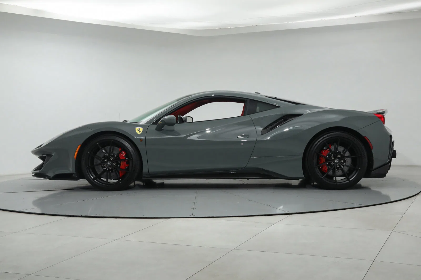 2019 Ferrari 488 Pista for sale, exterior