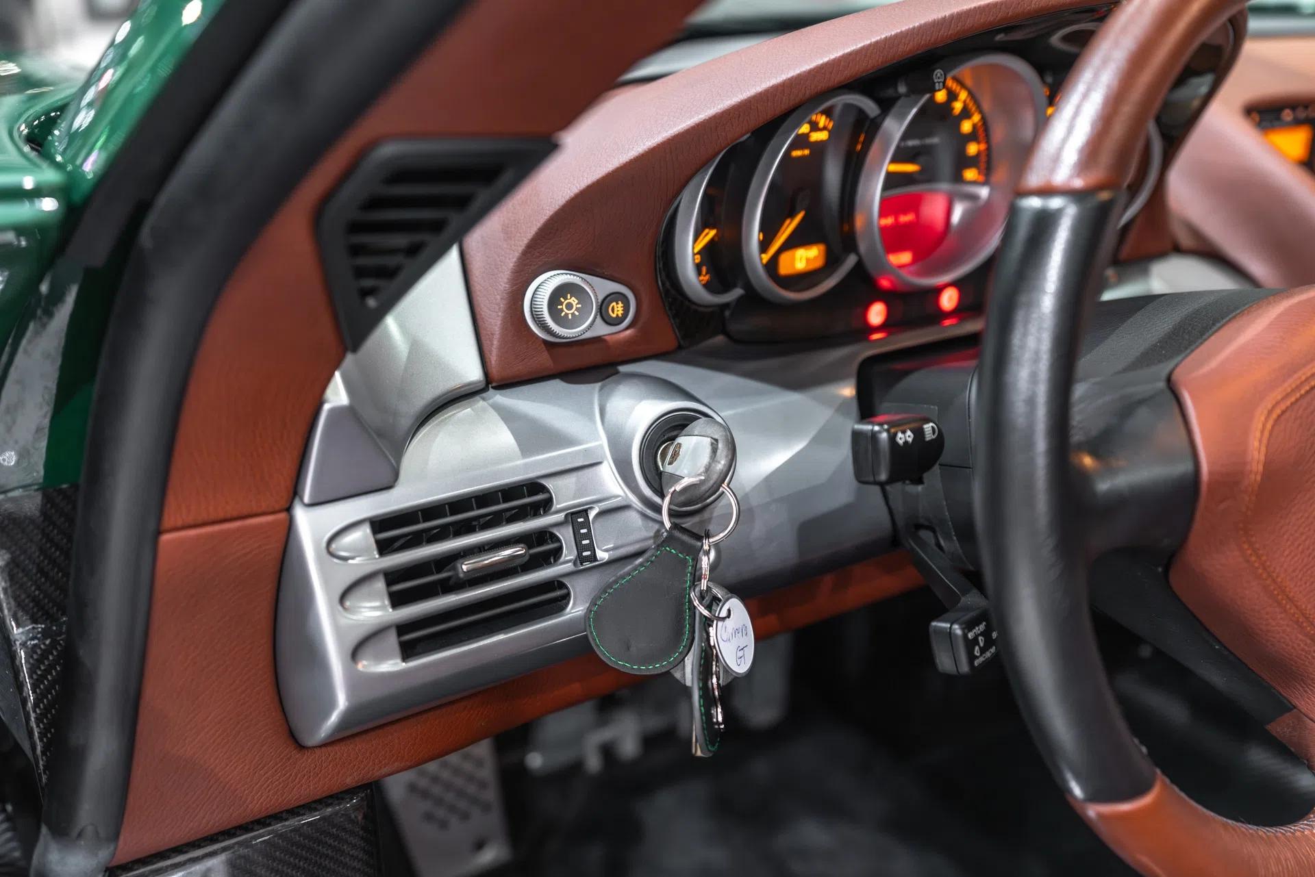 2005 Porsche Carrera GT interior, Dark Gray