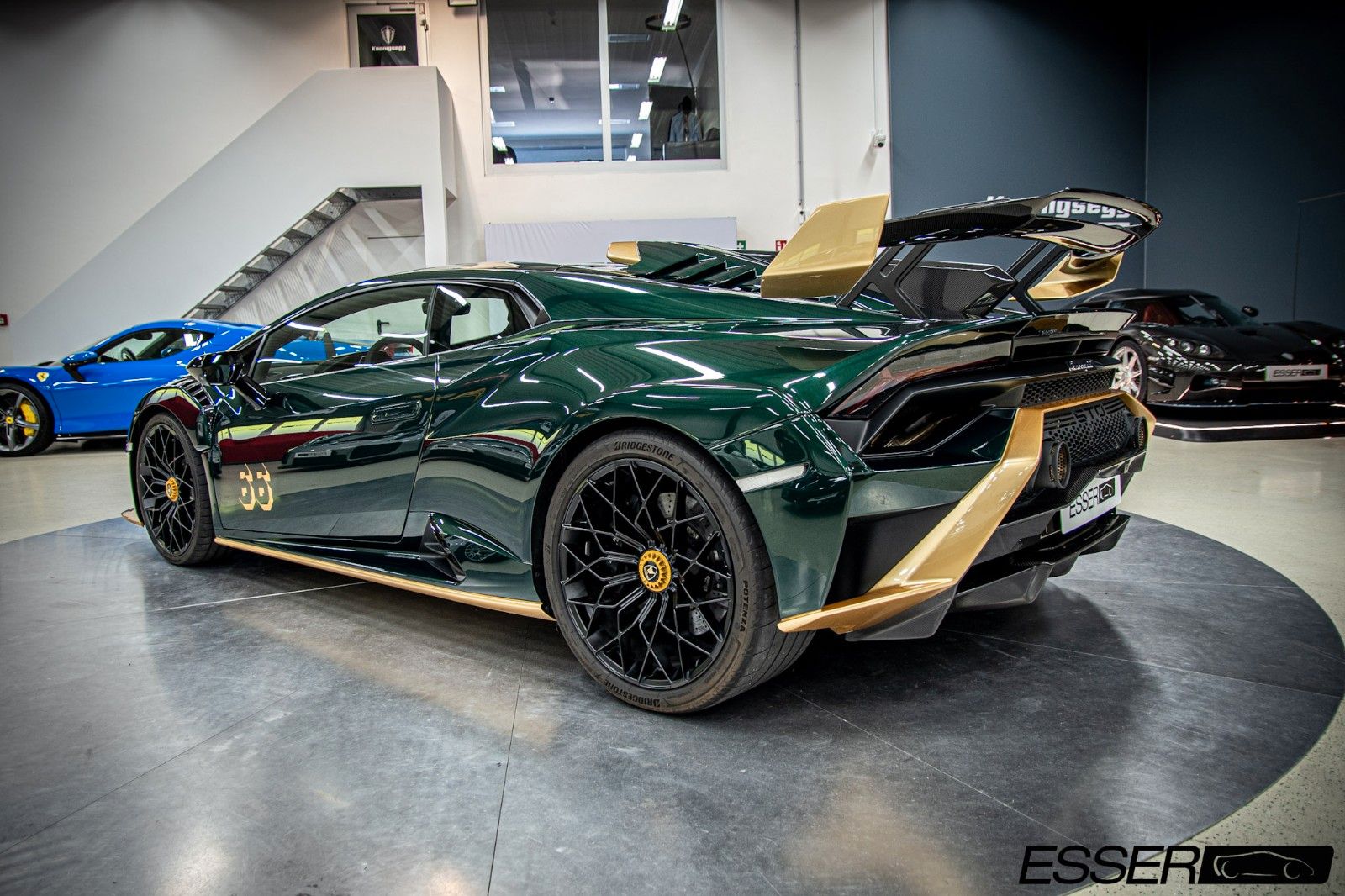 2022 LAMBORGHINI HURACÁN STO *VERDE HYDRA, 10/17