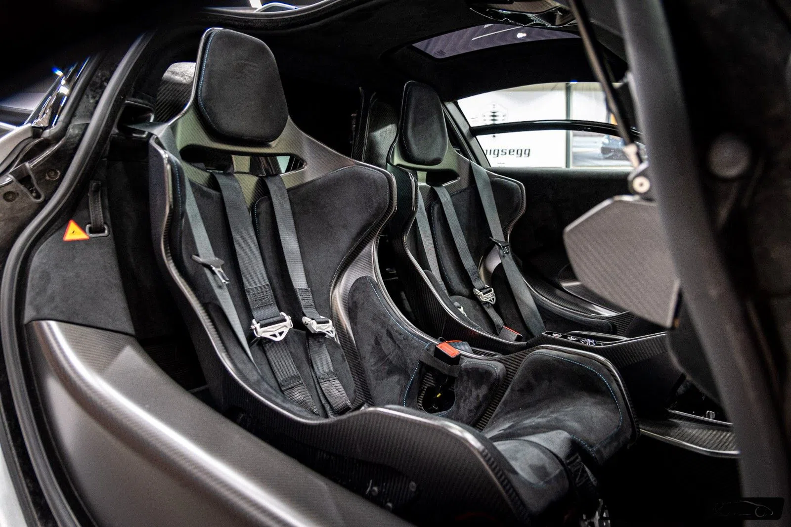 2018 McLaren Senna interior, seats