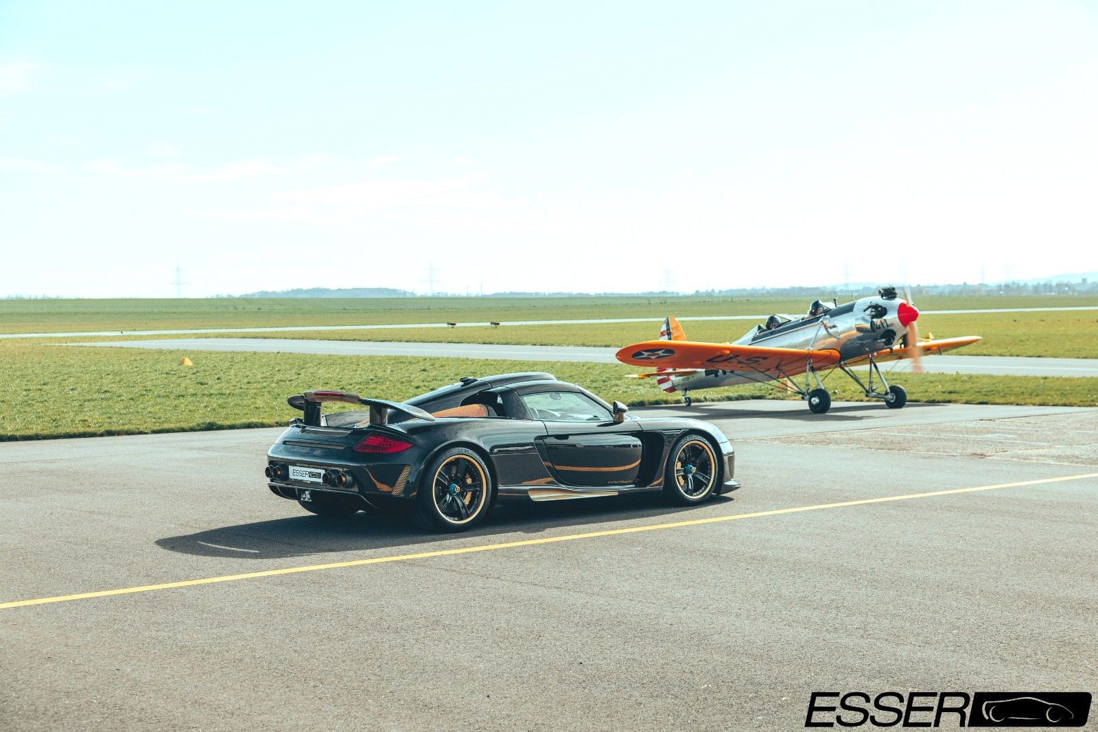 2004 PORSCHE CARRERA GT : GEMBALLA MIRAGE GT 'GOLD EDITION'