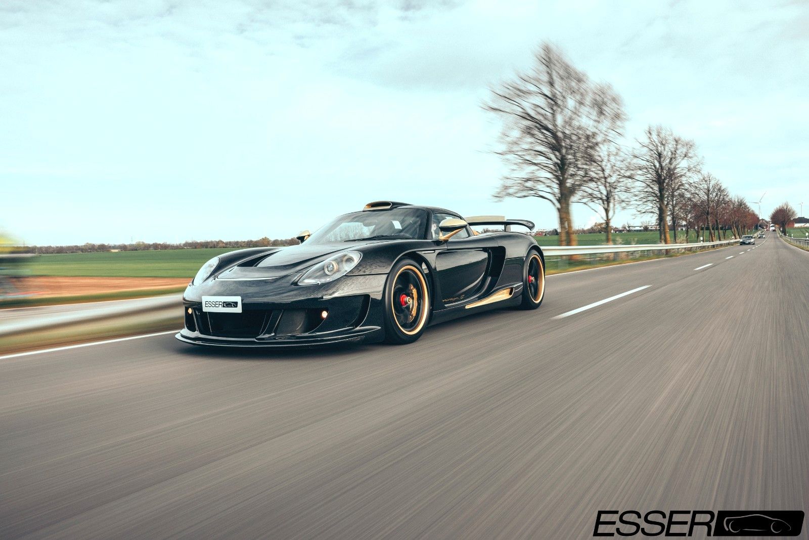 2004 PORSCHE CARRERA GT : GEMBALLA MIRAGE GT 'GOLD EDITION', 4/12